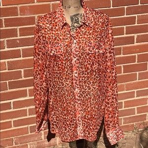 100% Silk Lucky Button Down Cheetah Print Blouse⭐️